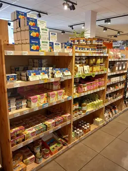 384-biocoop-la-juncha-st-jean-st-nicolas-magasin-alimentation-bio-biscuit-petit-dejeuner.webp
