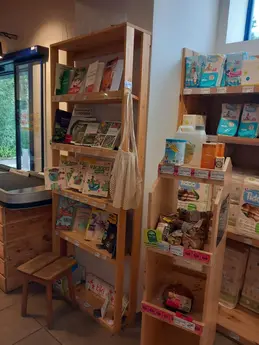 384-biocoop-la-juncha-st-jean-st-nicolas-magasin-alimentation-bio-librairie.webp