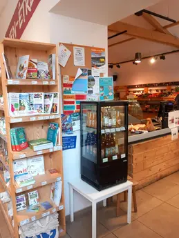384-biocoop-la-juncha-st-jean-st-nicolas-magasin-alimentation-bio-produit-frais-librairie.webp