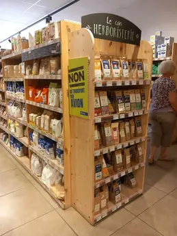384-biocoop-la-juncha-st-jean-st-nicolas-magasin-alimentation-bio-the-commerce-equitable.webp