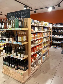 384-biocoop-la-juncha-st-jean-st-nicolas-magasin-alimentation-bio-vin-pate-riz.webp